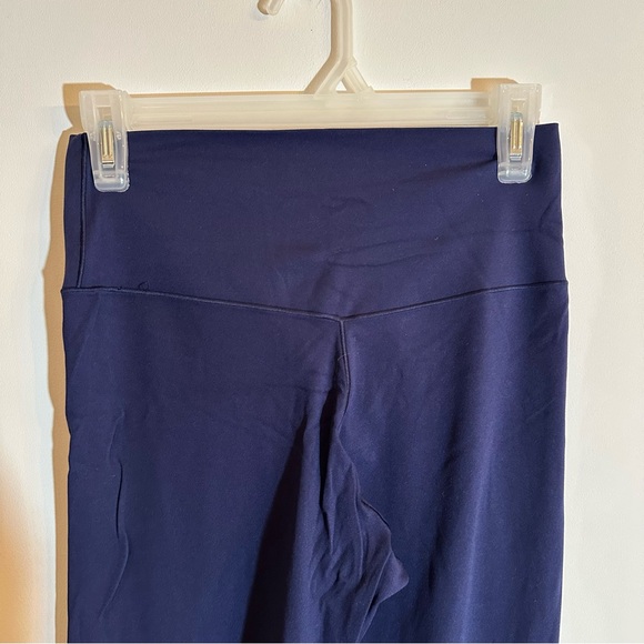 Aerie Cropped Navy Leggings - Picture 3 of 5